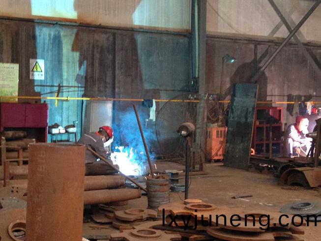 宏鑫(xin)機械(xie)