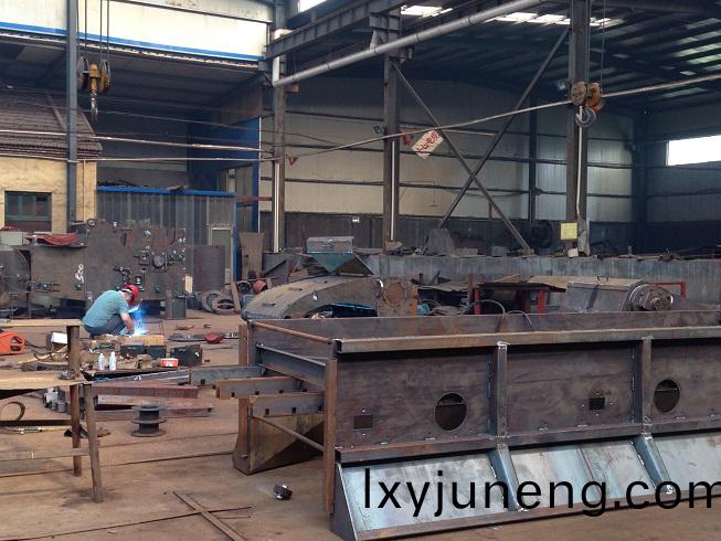 宏(hong)鑫(xin)機械(xie)